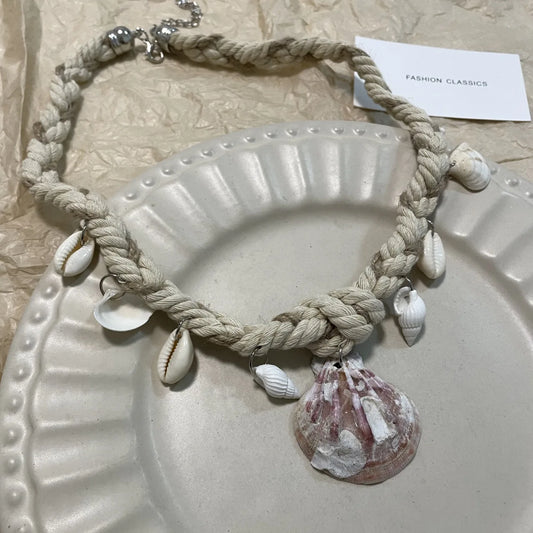 Summer Trend Shell Pendant Braided Rope Necklace Bohemian Clavicle Chain for Women Girl Charm Neck Chain HUANZHI 2025 NEW INS